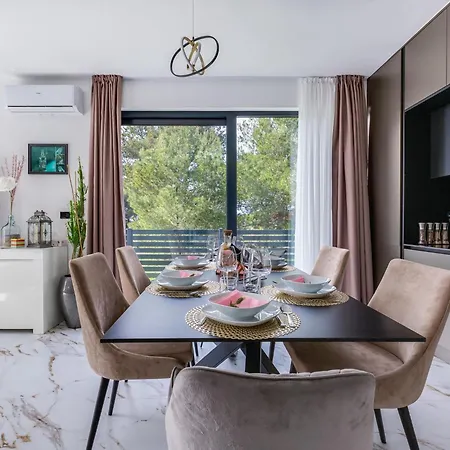 Giny By Interhome * Bibinje