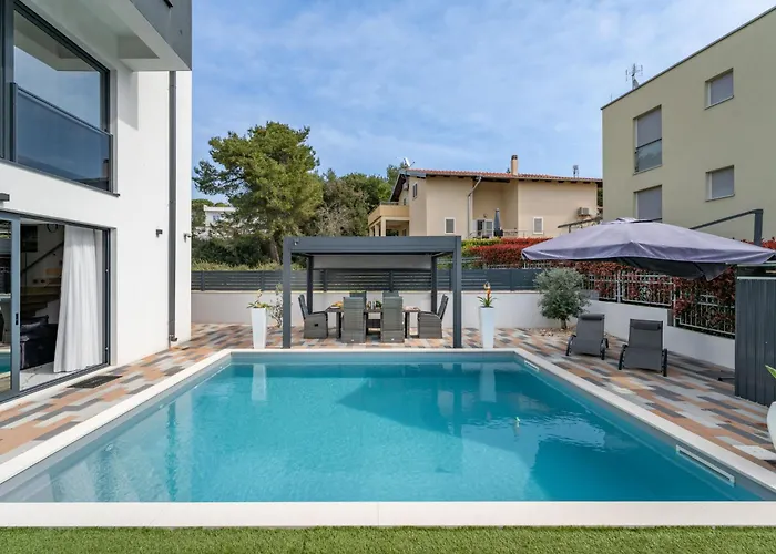 Giny By Interhome *