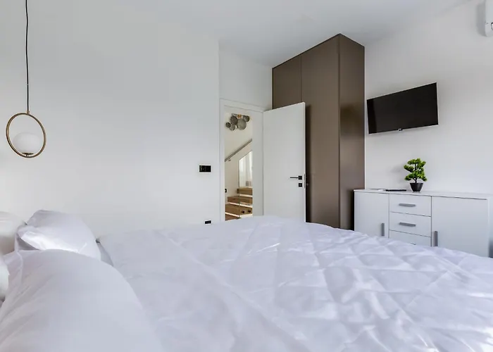 Holiday home Giny By Interhome