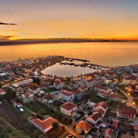 Ferienhaus Giny By Interhome Bibinje