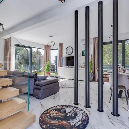 Giny By Interhome *