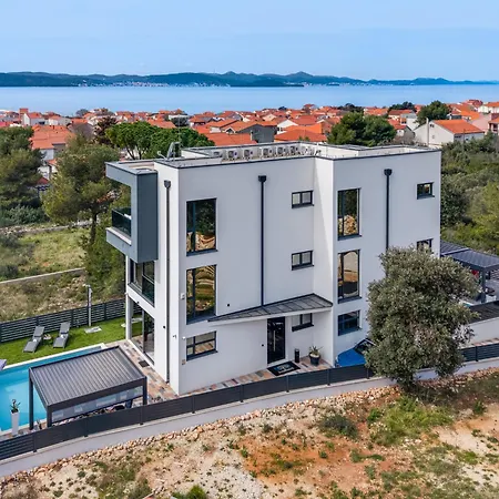 Holiday home Giny By Interhome