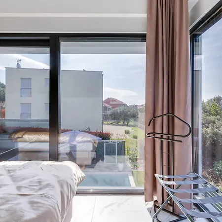 Giny By Interhome *