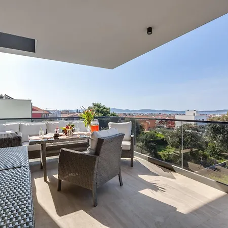 Giny By Interhome