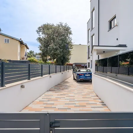 Giny By Interhome Holiday home Bibinje