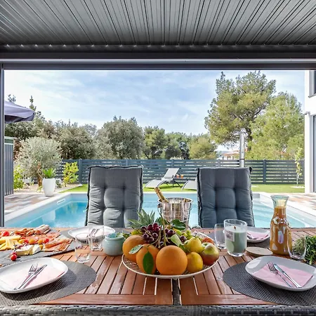 Giny By Interhome Holiday home Bibinje